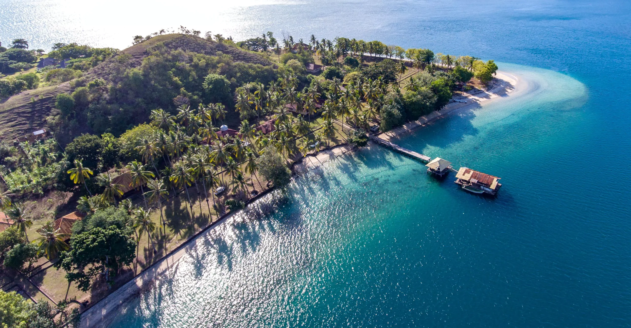 Bali ou Lombok pour profiter d'îlot de rêve comme Gili Asahan ? Même si cette île paradisiaque est rattachée à Lombok, on peut y accéder en bateau depuis Bali.