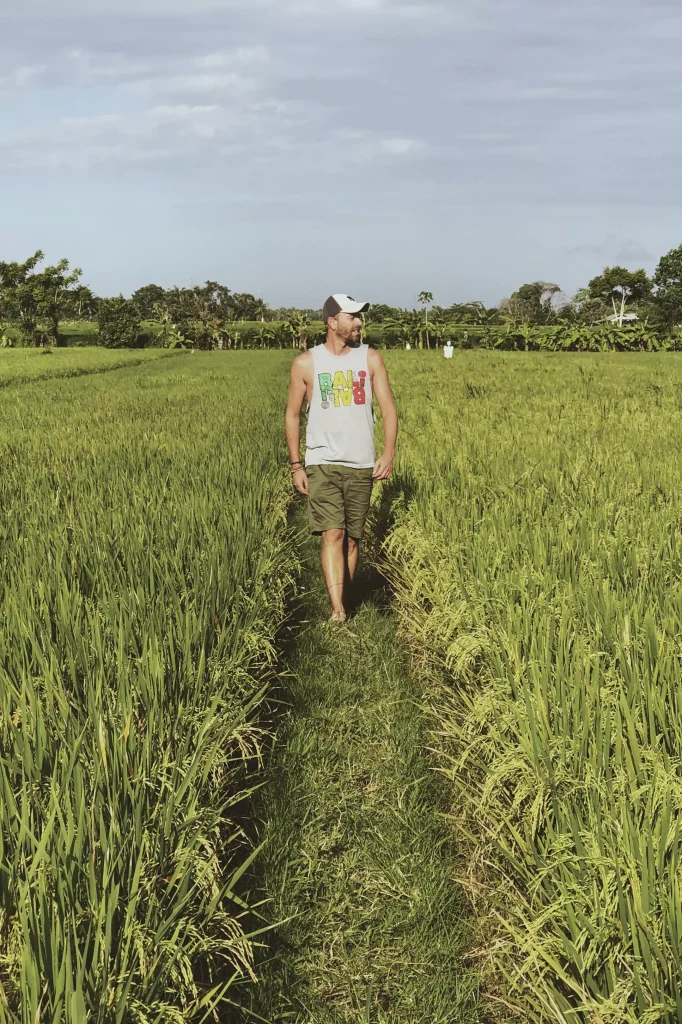 Richard, fondateur et directeur de l'agence de voyages en Indonésie MimpiGO