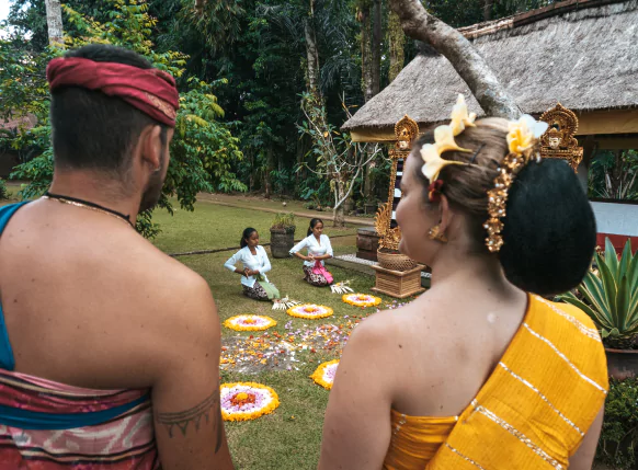 Lune de miel Bali dans un village traditionnel, cérémonie organisée par l'agence de voyages locale francophone MimpiGO